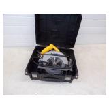 Dewaldt 110v Circular Saw with Case