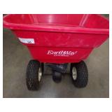 Earthway Ev-n-spread Garden Spreader