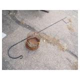 Metal Garden Shepard Pole with Bird Cage