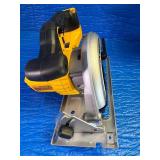 Brand New - DEWALT 20V MAX 6-1/2 in. Cordless Circular Saw. Multiple models share this design, DCS393