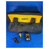Dewalt DC 81102 Charger and Tool Bag