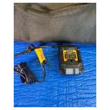 Dewalt DC 81102 Charger and Tool Bag