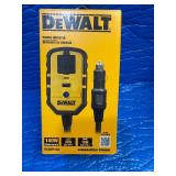 DEWALT DXAEPI140 Power Inverter