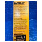 DEWALT DXAEPI140 Power Inverter