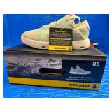 Size 5 Sea Doo Shoes $115 Retail