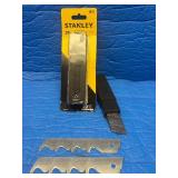 New and with bonus blades -STANLEY FATMAX® SNAP OFF BLADE 25MM