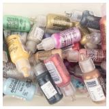 Liquid Pearls Assorted Glitter Craft Paint Bottles - 1/2 oz Dropper (Multi-Color) Liquid Pearls Assorted Glitter Craft Paint Bottles - 1/2 oz Dropper (Multi-Color)