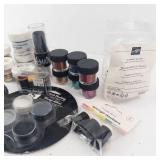 Stampin' Up! Embossing Powder & Glitter Set with Fresh Flocking & Sponge Daubers Stampin' Up! Embossing Powder & Glitter Set with Fresh Flocking & Sponge Daubers