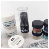 Stampin' Up! Embossing Powder & Glitter Set with Fresh Flocking & Sponge Daubers Stampin' Up! Embossing Powder & Glitter Set with Fresh Flocking & Sponge Daubers