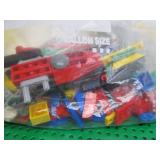 Large Group of Vintage etc LEGO w/Many Figures