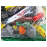 Large Group of Vintage etc LEGO w/Many Figures