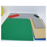 Large Group of Vintage etc LEGO w/Many Figures