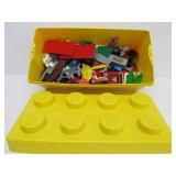 Large Group of Vintage etc LEGO w/Many Figures
