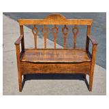 Lovely Vintage Quartersawn Oak Bench w/Storage Seat