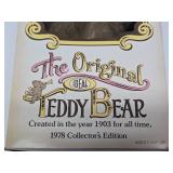 Vintage 1978 IDEAL Teddy Bear - Original Box