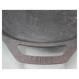 Large LODGE Cast Iron Skillet - 14SK