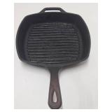 LODGE Cast Iron Square Skillet - 8SGP