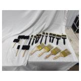 Assorted Paint Brush Lot