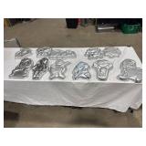 Character Aluminum Cake Pans Lot