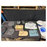 Assorted Kitchen Cookware & Bowls