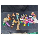 Mixed Lot of Dolls & Toys