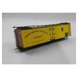 Vintage HO Model Railroad Cars Assortment (1940s-1950s)