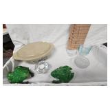 Pyrex 6oz Cups and Metal Frog Décor