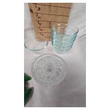 Pyrex 6oz Cups and Metal Frog Décor