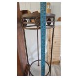 Mirror, Plant Stand, Pillar