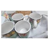 Corelle Dishes- 8 Plates,8 Salad Plates, 7 Cups