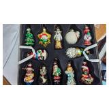 Thomas Paloni Classics Christmas Ornaments with Storage Box
