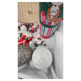 Christmas Décor Lot