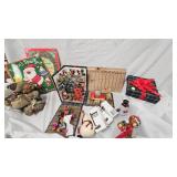 Christmas Décor and Book Lot