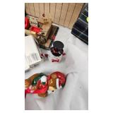 Christmas Décor and Book Lot