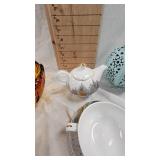 Tea Cup/Saucer Set, Lantern, Amber Bowl