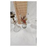 Glas Cake Stand, Kerosene Lamp and Compote Bowl