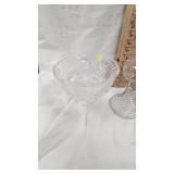 Glas Cake Stand, Kerosene Lamp and Compote Bowl