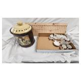 Café Cookie Jar and Minature Tea Set Pieces