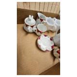 Café Cookie Jar and Minature Tea Set Pieces