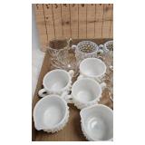 Lot of several pairs of Sugar/Creamers