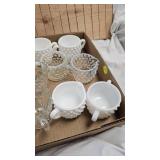 Lot of several pairs of Sugar/Creamers