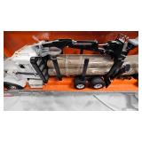 Peter Built Model 367 Logging Semi Trailer 1:16