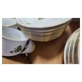 Holiday Hostess Christmas Dishes Set