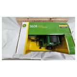 John Deere 560R Baler
