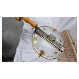 10" Cast Iron Pan and Popcorn Maker