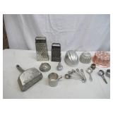 Lot of Vintage Measuring Cups and Baking Molds