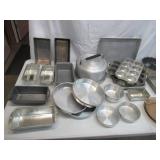 Lot of various Bakeware Baking Pans