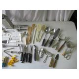 Lot of various Vintage Kitchen Utensils