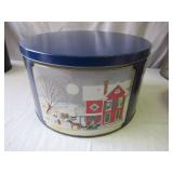 Lot of Vintage Tin ware: Tin Cans, Tin Wall Art, Tin Garbage Cans, Trays, 1 decorative box with lid