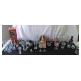 Lot of Vintage Barware Beer Collection: Budweiser, Michelob, Schlitz, Schmidt, Killians, Strohs